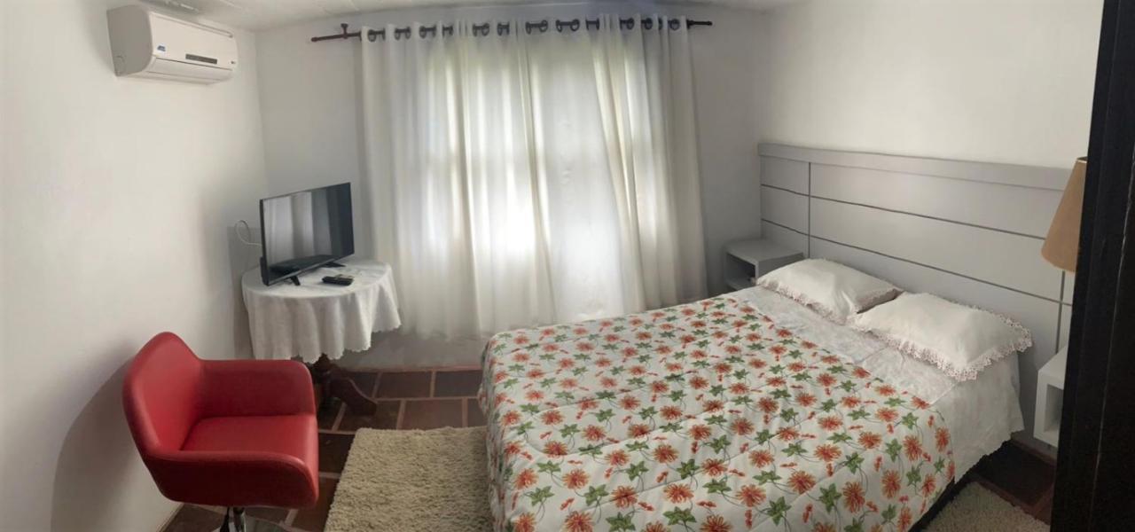 Villa Casa Bairro Nobre Gramado Esterno foto